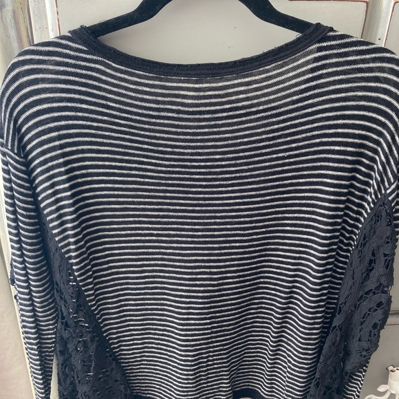 Free People Shirt/Light Sweater - Picture 3 of 4